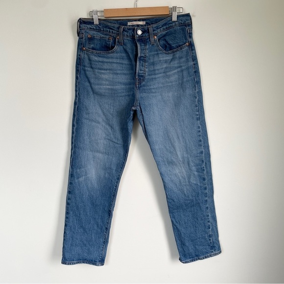 Levi’s wedgie straight jeans - Picture 1 of 7